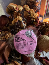 Load image into Gallery viewer, Honey lollipops with Rose
